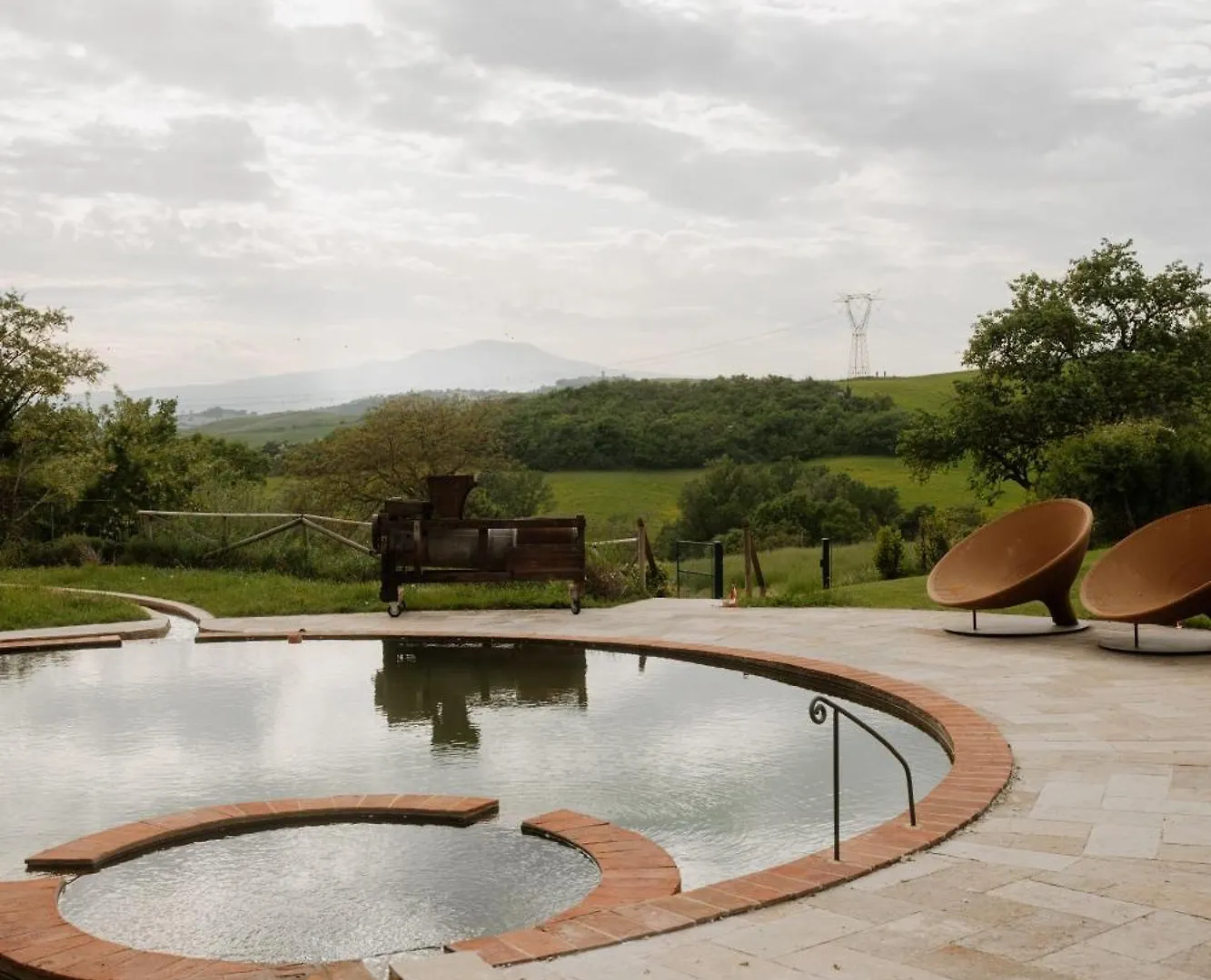 Podere La Piscina Restart サン・カシャーノ・デイ・バーニ